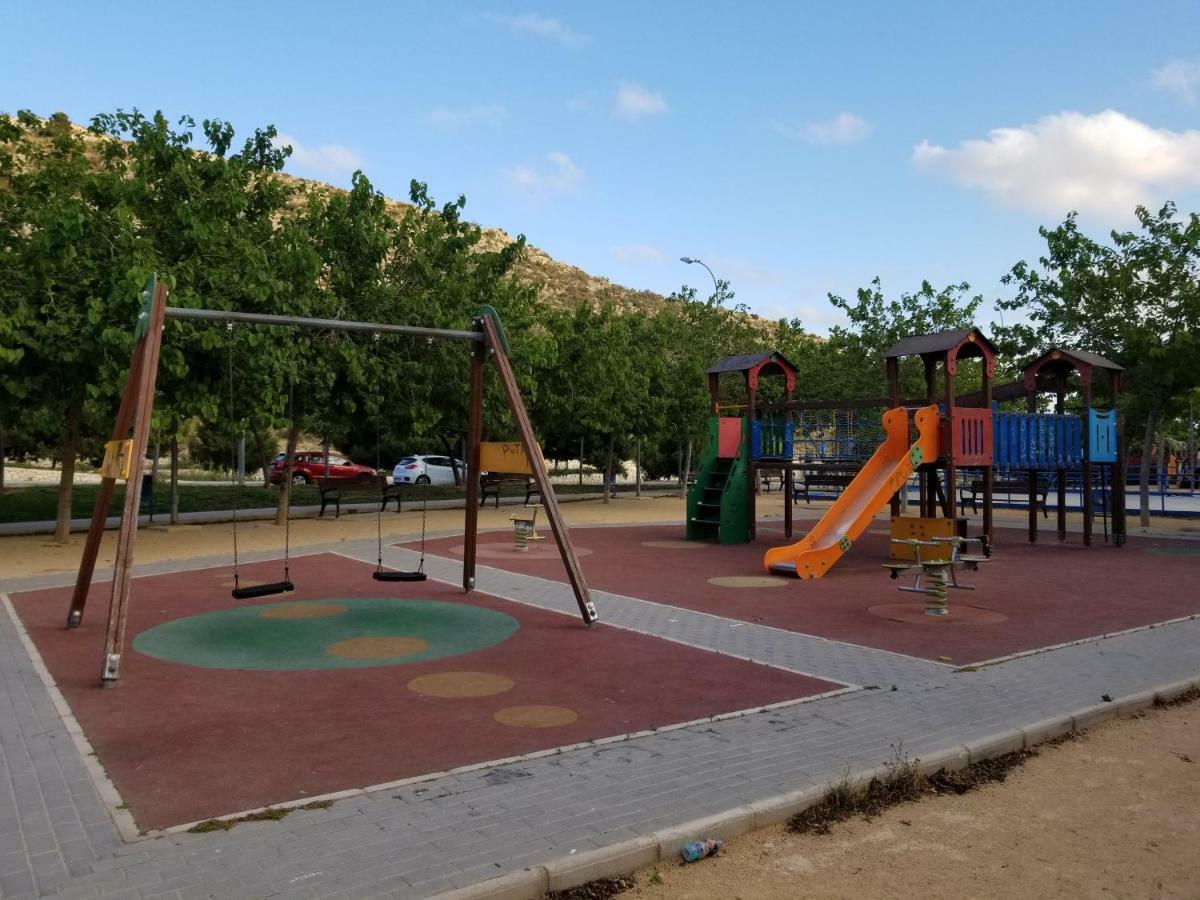 Calle De Dona Dolsa N6, 2Dcha Alicante Exterior photo